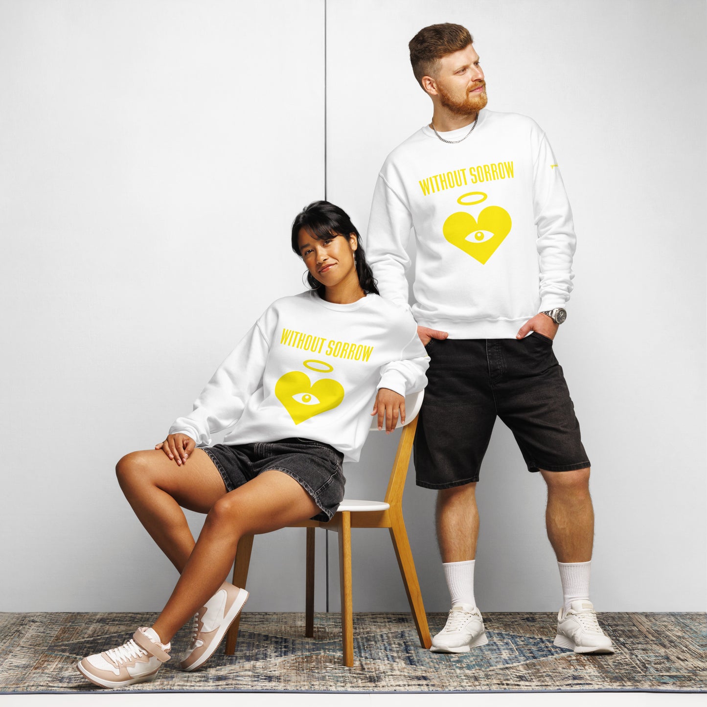 WITHOUT SORROW Monochrome Gold Heart-Eye White Long Sleeve White Sweatshirt